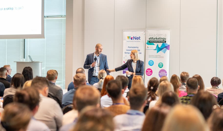 Wielkimi krokami zbliża się jesienna odsłona 12. edycji Akademii e-marketingu. Przedsiębiorcy z całej Polski wezmą udział w darmowych szkoleniach
