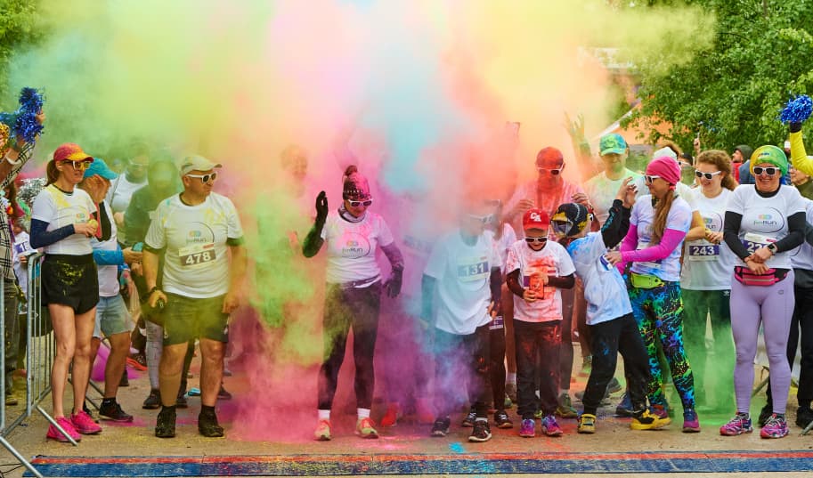 WeNet wspiera neuroróżnorodność kobiet jako partner Fun Run 2025