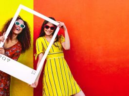 słownik social media