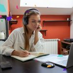 Ile można zarobić na kursach online?