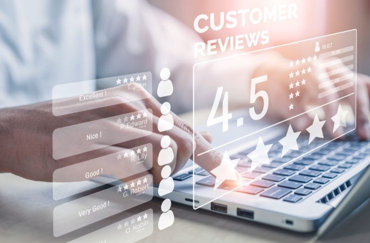 Jak opinie klientów wpływają na AI Overviews i generatywne wyniki wyszukiwania? Jak opinie wpływają na AI Overviews