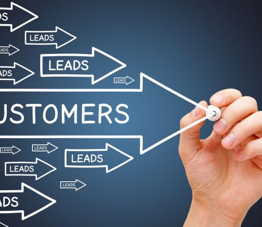 Dlaczego polecenia nie wystarczają? 7 powodów, które zmienią pozyskiwanie klientów