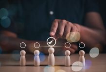 Uprawnienia użytkowników w panelu administracyjnym – co musisz wiedzieć, zanim będzie za późno Uprawnienia użytkowników w panelu administracyjnym, czyli jak zarządzać dostępem do CMS-ów, kont pocztowych, e-commerce, itp.