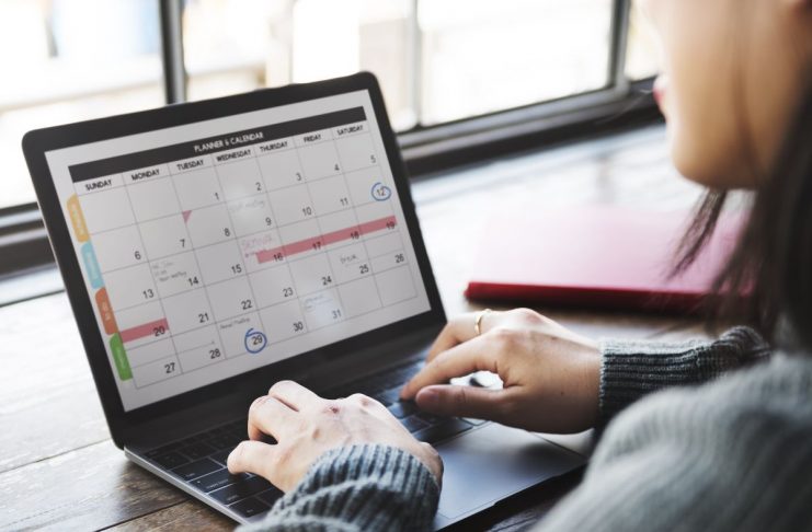 Mini CRM vs. pełna wersja programu CRM