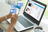 Jak włączyć i wyłączyć opinie na Facebooku? Poradnik dla administratorów